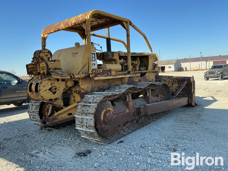 caterpillar-d7-image-5