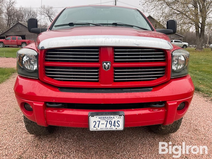 dodge-ram-2500-image-2