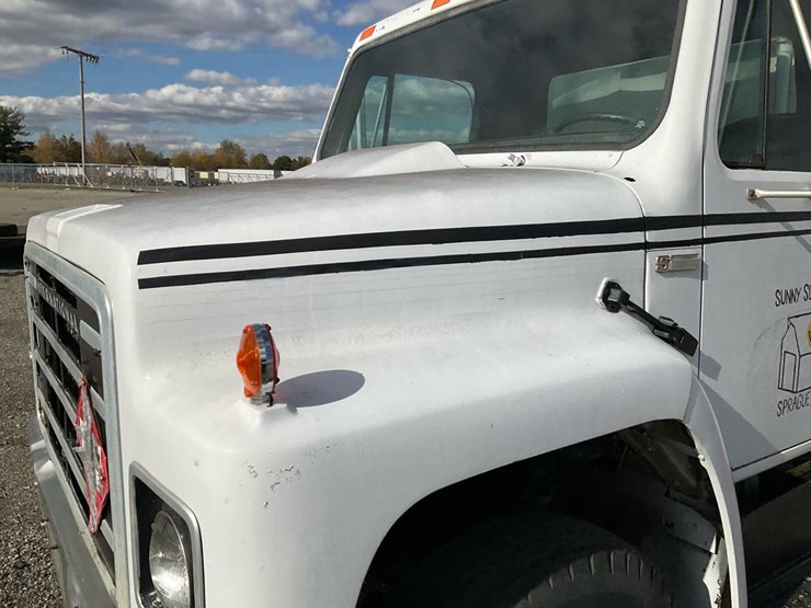 international-1854s-image-11