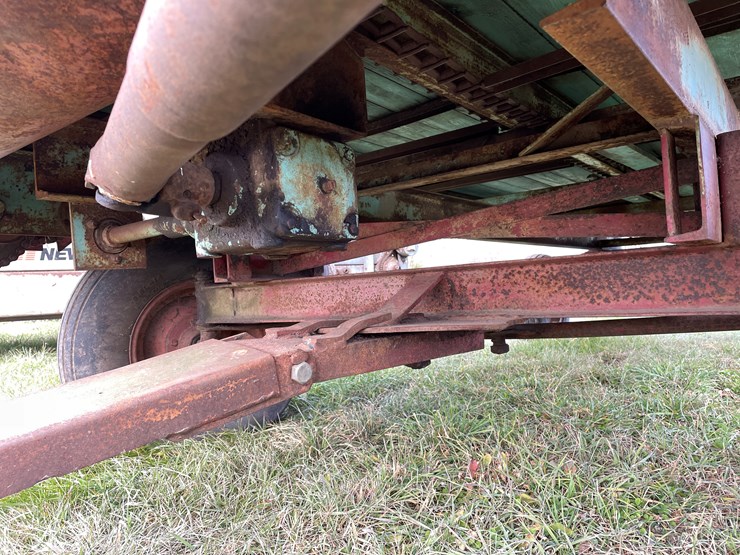 #200-•-forage-king-14"-chopper-box-(boyceville,-wi)-image-9