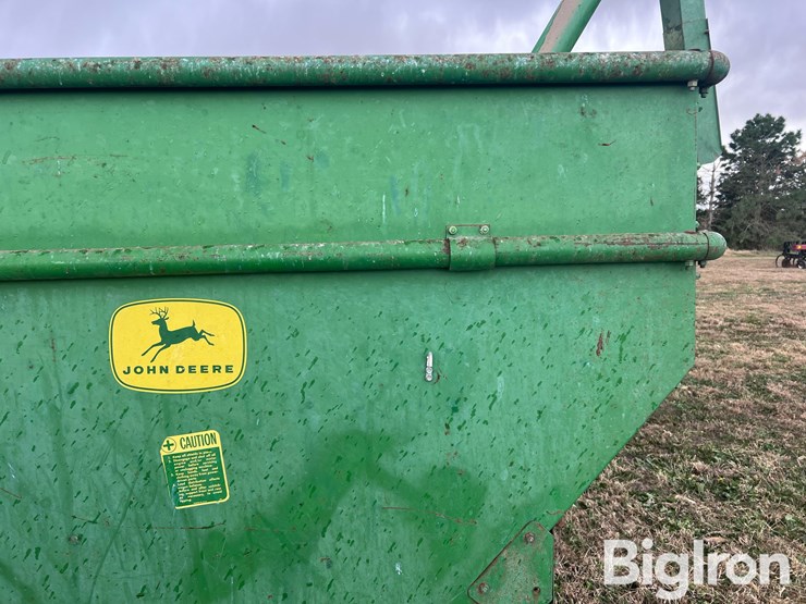 john-deere-68-image-19