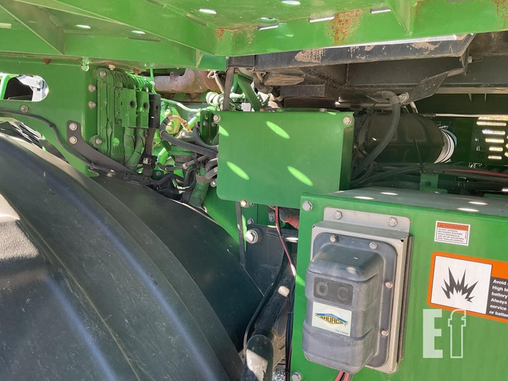 john-deere-f4365-image-45