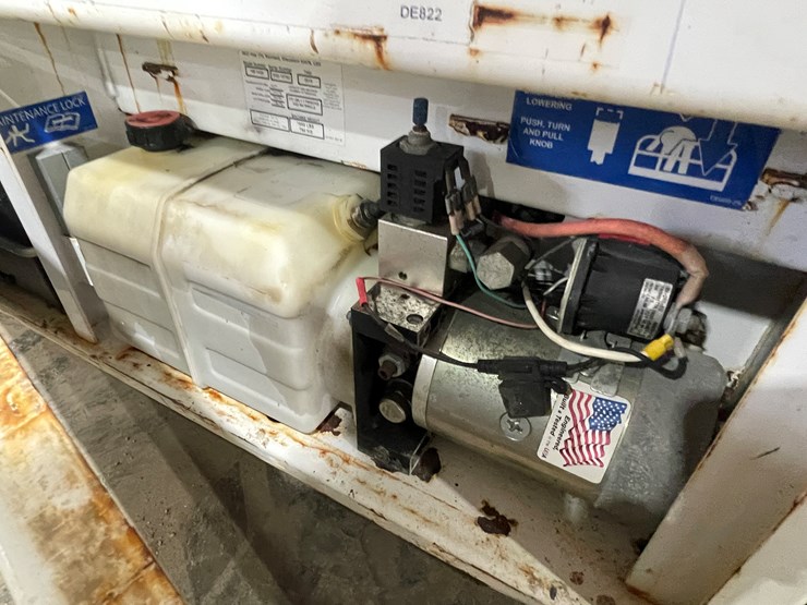 2016-hy-brid-lifts-hb-1430-image-18