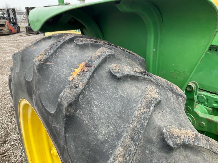 john-deere-730-image-21