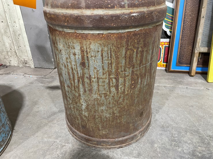 #7868-•-hood-metal-milk-can-image-5
