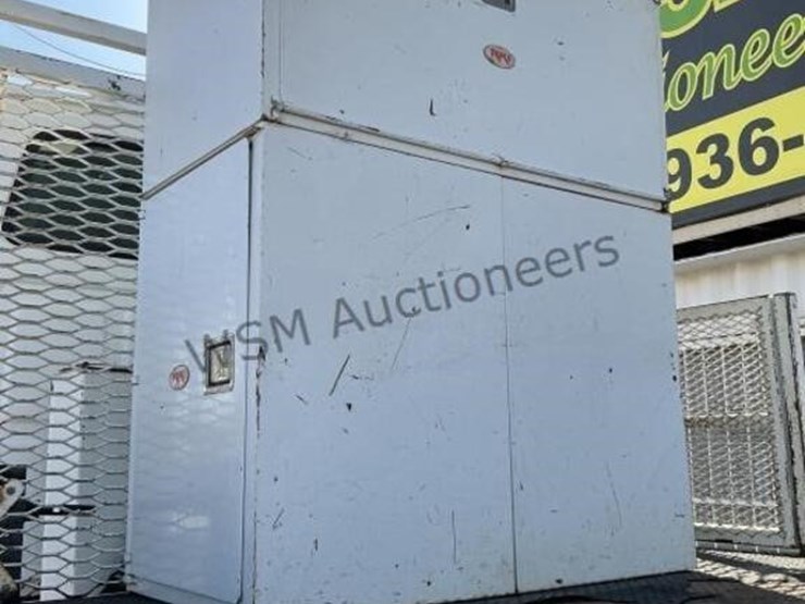 2003-sterling-l9500-image-9