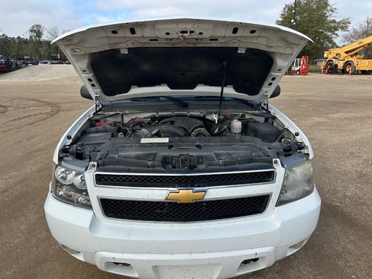 chevrolet-tahoe-image-45