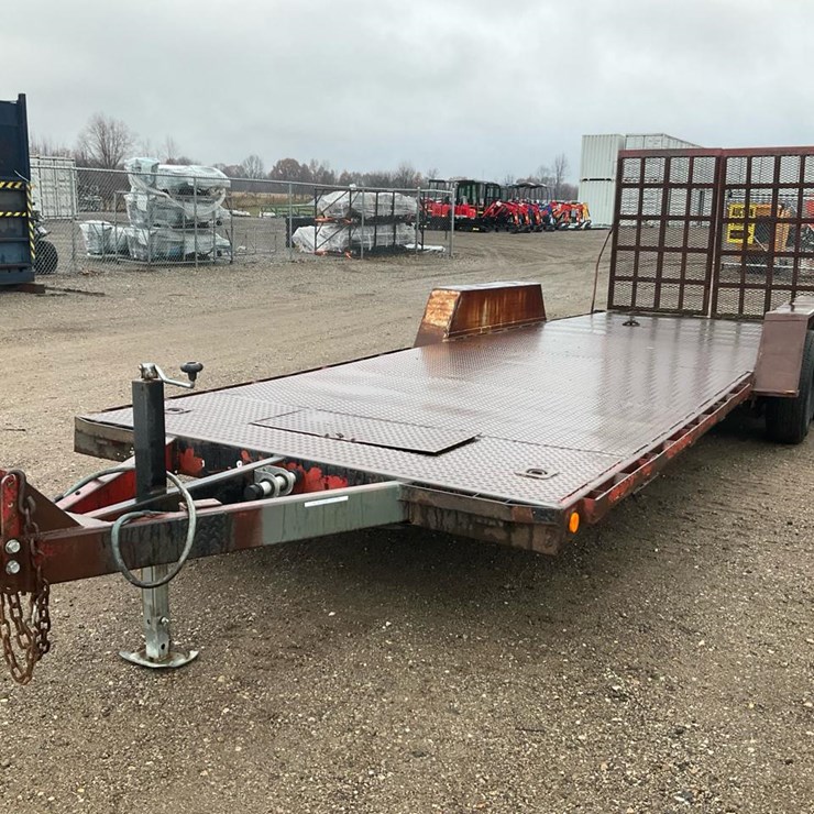 #2203 • 1995 JBE Utility Trailer