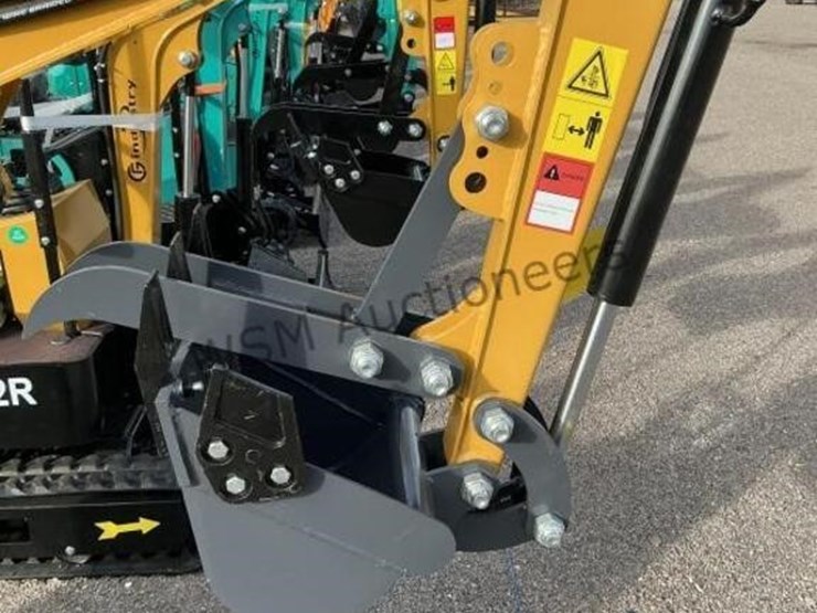 2025-cfg-mx12r-mini-excavator-image-5