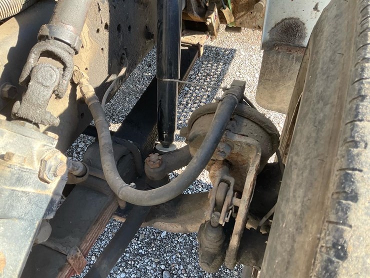 2001-international-4900-image-97