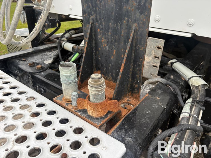 kenworth-t800-image-15