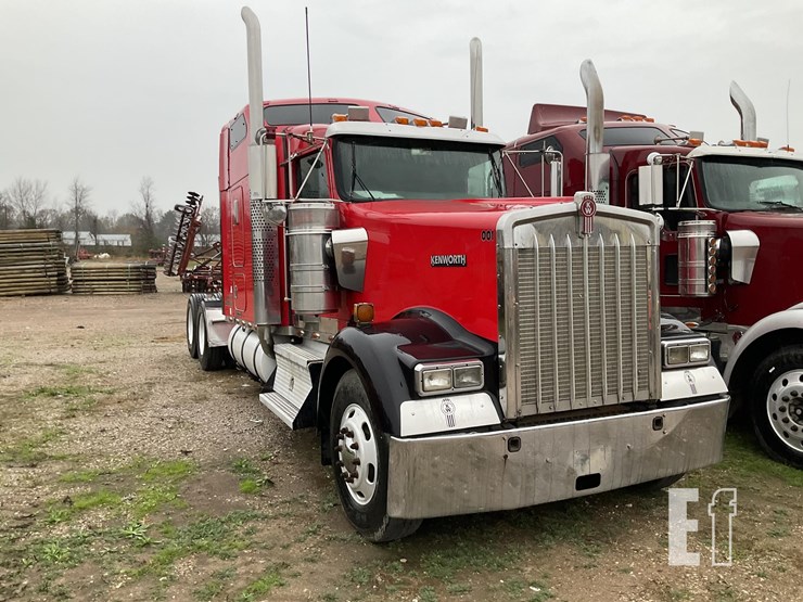 2007-kenworth-w900l-image-2