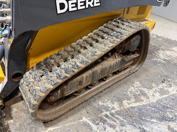 deere-325g-image-12