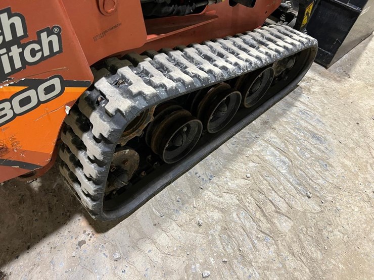 ditch-witch-sk800-image-18