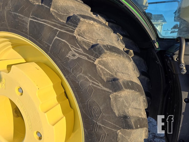 john-deere-8370r-image-5