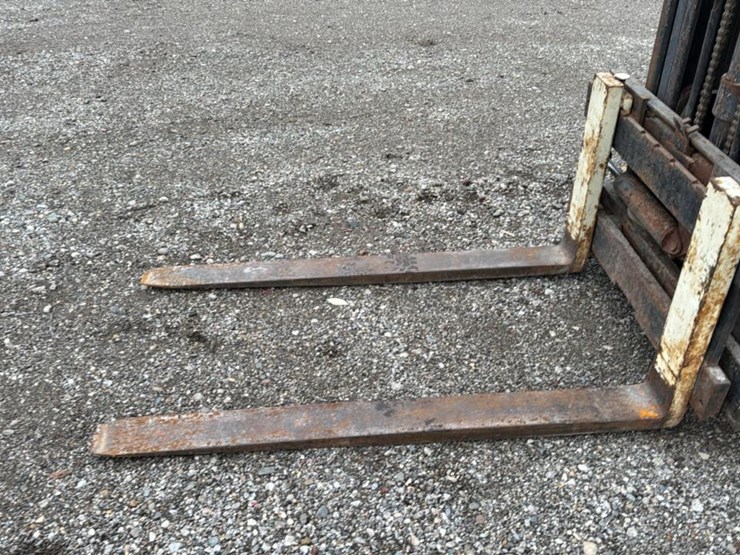 #1360-•-kalmar-dc-25-forklift*-image-12