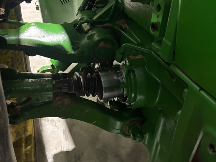 john-deere-8295r-image-11