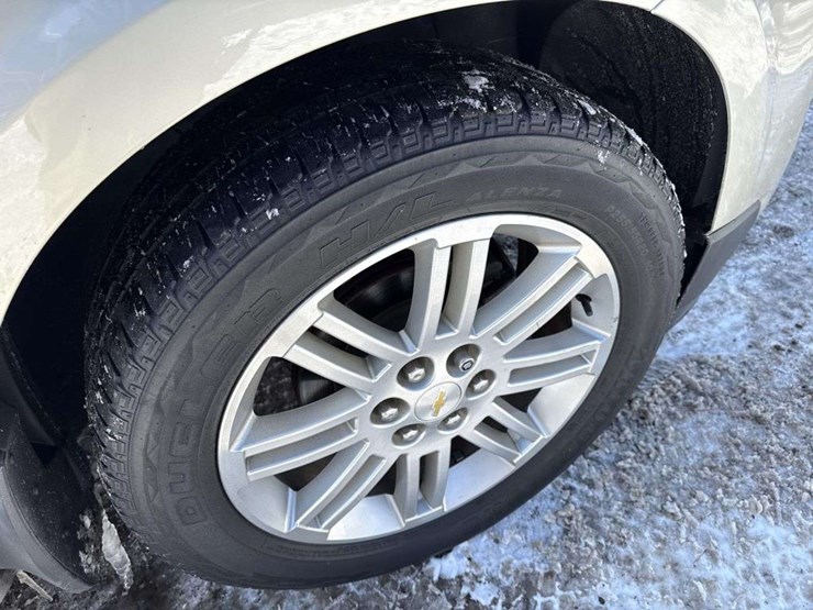 2015-chevrolet-traverse-image-24