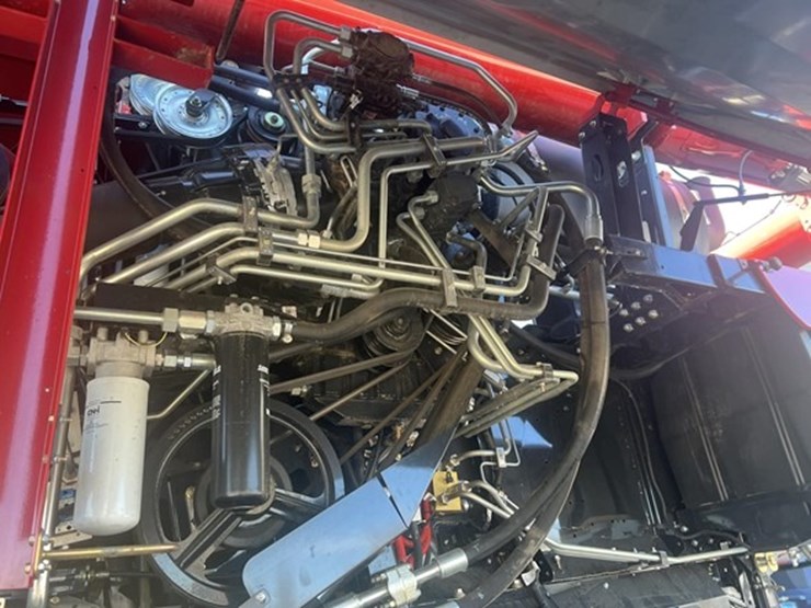 case-ih-8250-image-26