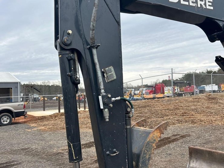 2029-deere-60g-image-8