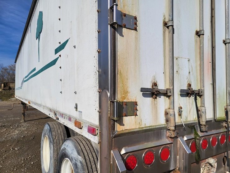 wilkens-walking-floor-image-24