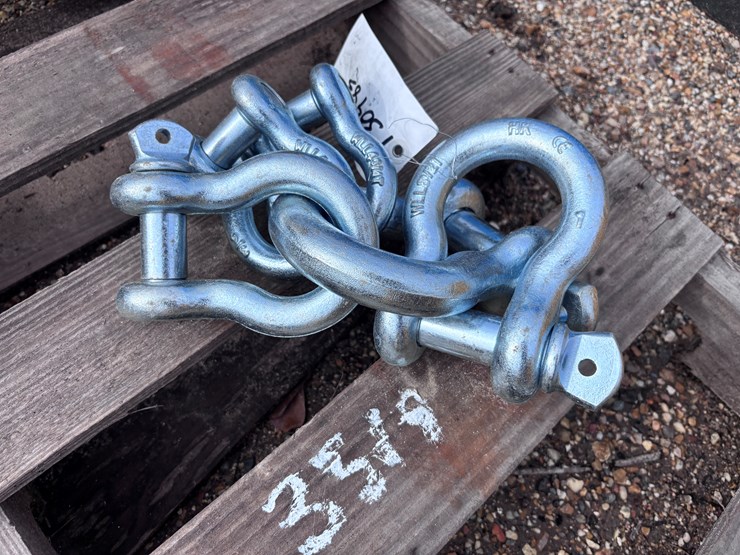 #3519-•-4-shackles-image-1