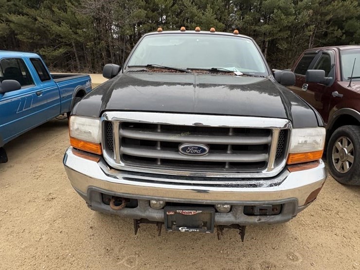 ford-f250-xlt-image-2