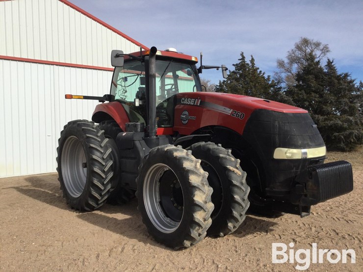 case-ih-magnum-260-image-3