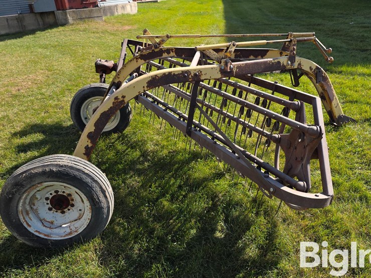 new-holland-s55-image-5