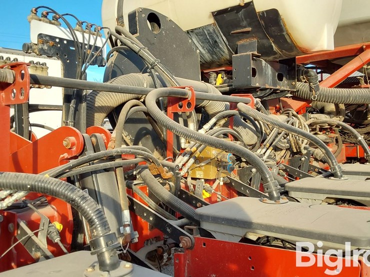 case-ih-1250-image-13