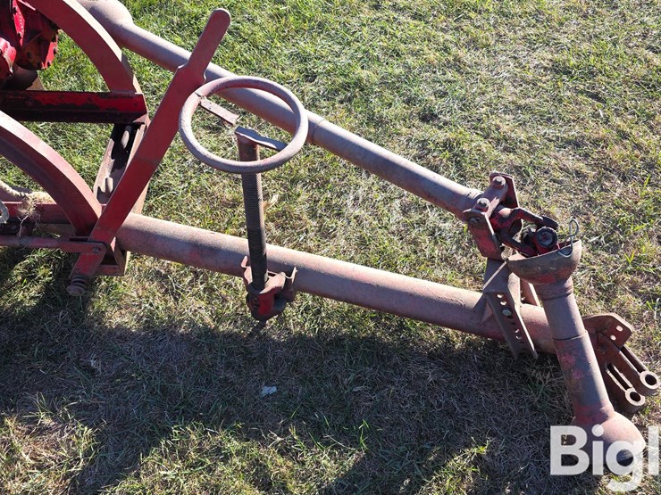 new-holland-77-image-10