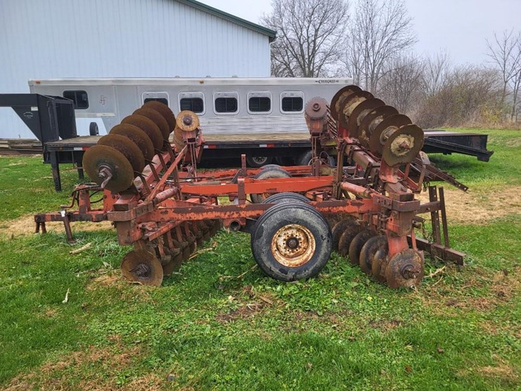 case-ih-470-image-2