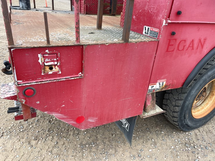 #1119-•-2009-freightliner-digger-derrick-(has-mn-title)-image-35