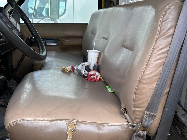 caterpillar-3126-image-13