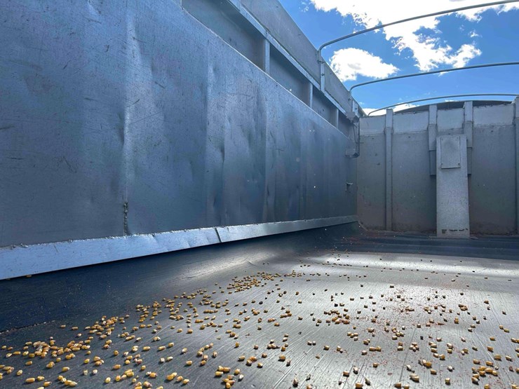 western-star-4964f-image-44