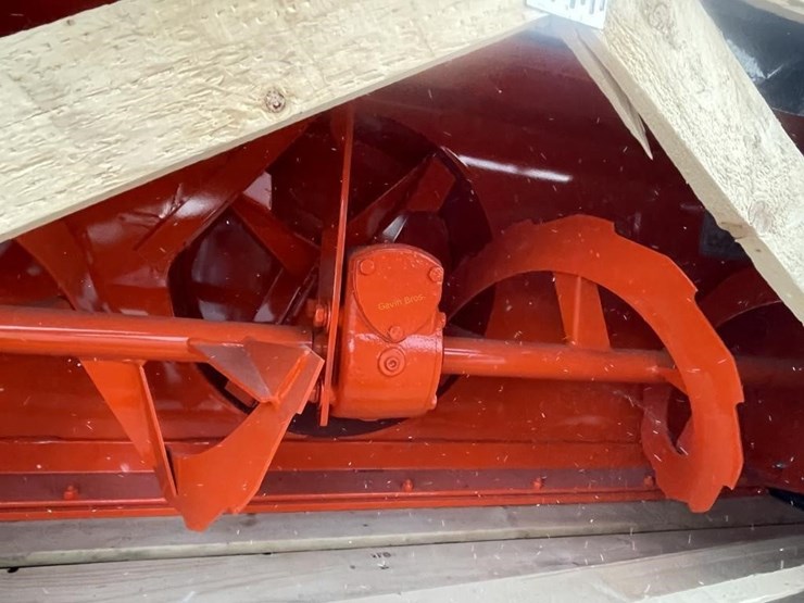 new-kubota-b2782b-snowblower-image-3