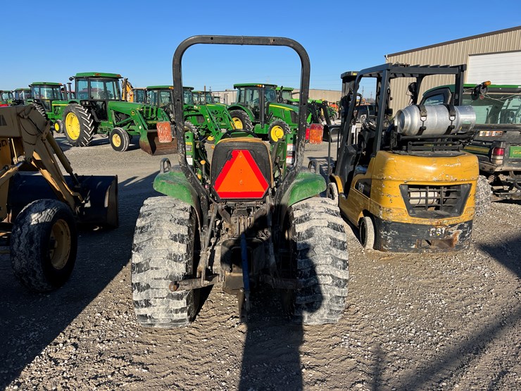 john-deere-4400-image-11