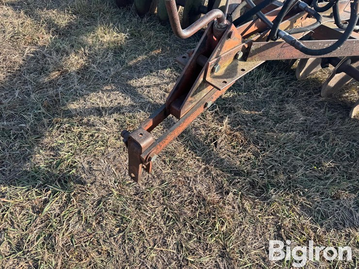 international-12-image-10