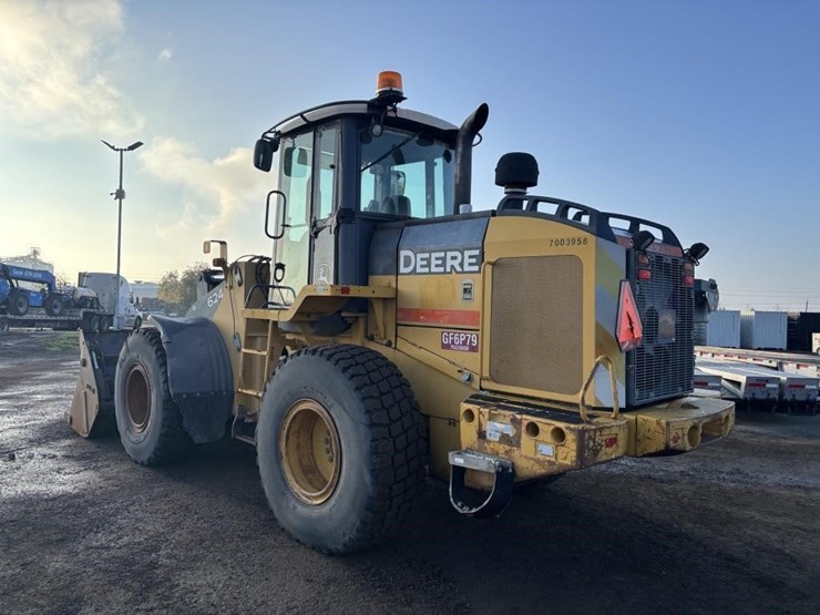 deere-624j-image-4