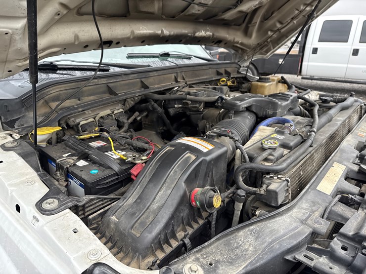 2012-ford-f250-xl-image-15