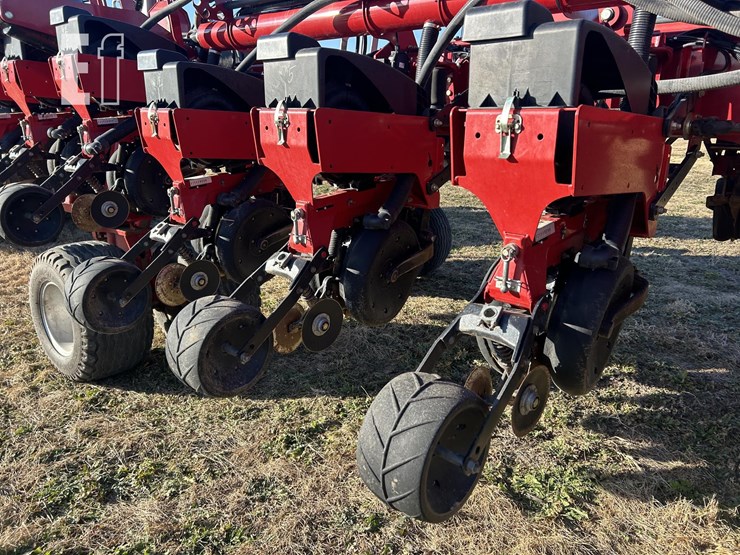 2013-case-ih-1265-image-26