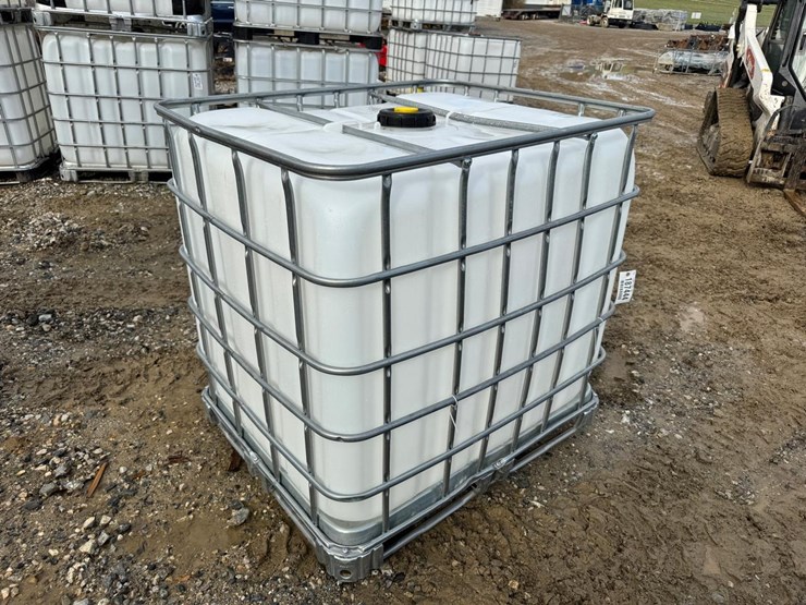 water-tank-tote-image-3