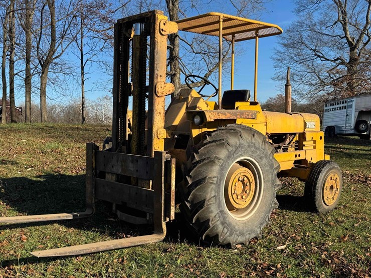 massey-ferguson-2500-image-3