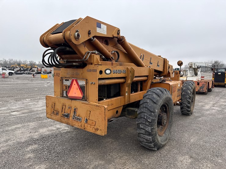 lull-644b-42-image-3