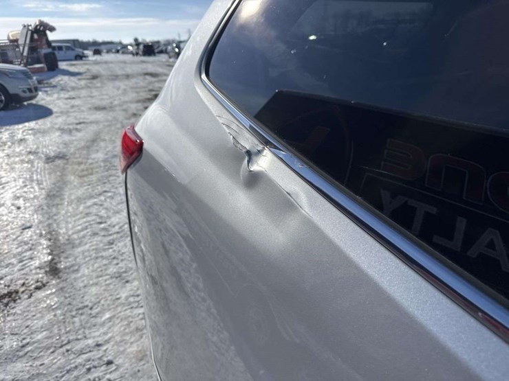 2009-chevrolet-traverse-image-13