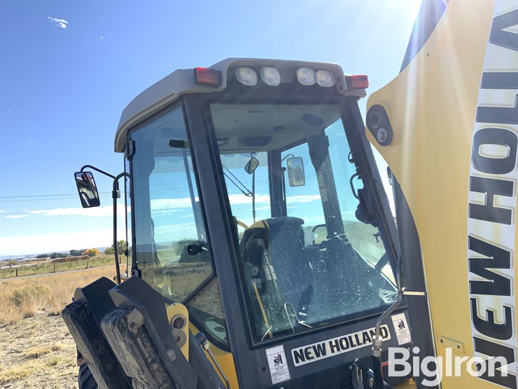 2013-new-holland-b95b-image-14