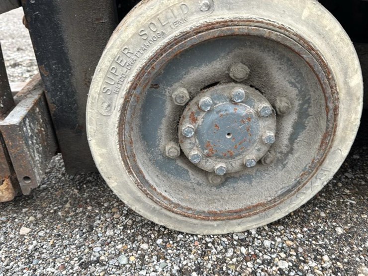 #1360-•-kalmar-dc-25-forklift*-image-18