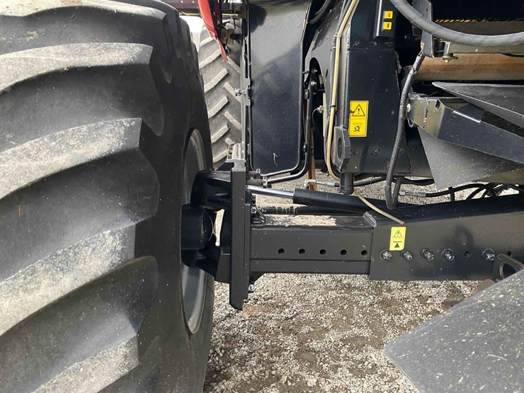 case-ih-8010-image-31