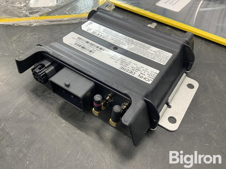 john-deere-r-image-1