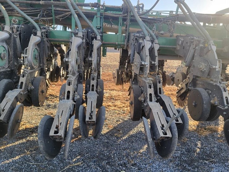 great-plains-yp1625-image-18